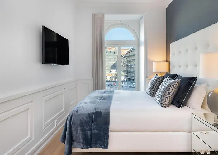 Whome | The Boulevard Prime Location & Timeless Luxury